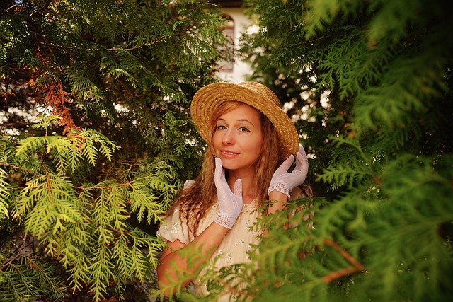 球星突破防线送出关键助攻