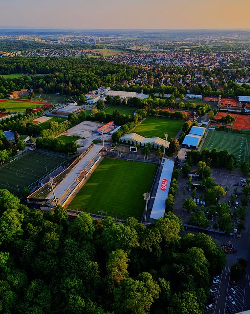 NBA焦点战：凯尔特人逆转热火,