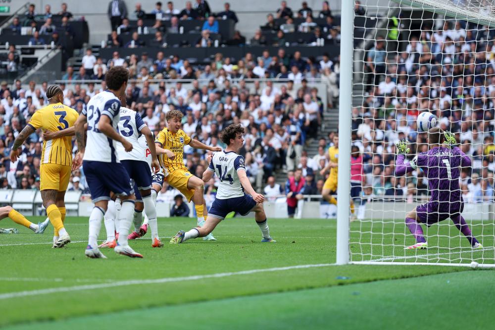 普利希奇：魔笛确实送了手机；看年轻队友表演会让我尬穿地心